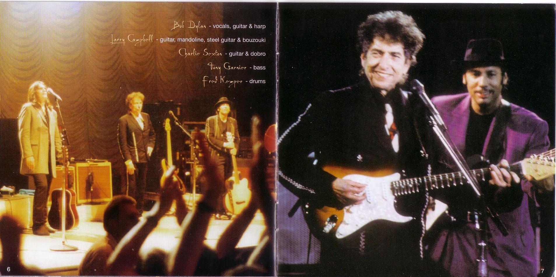 BobDylan2001-10-12TheCenterAtSanJoseCA (8).JPG